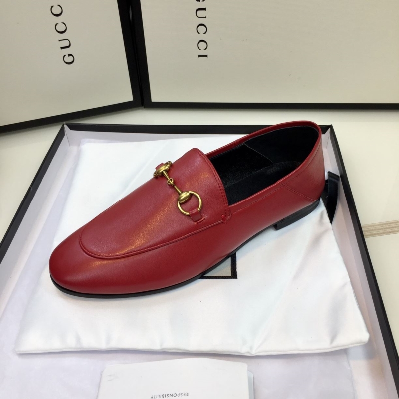 G*u*i leather shoes
